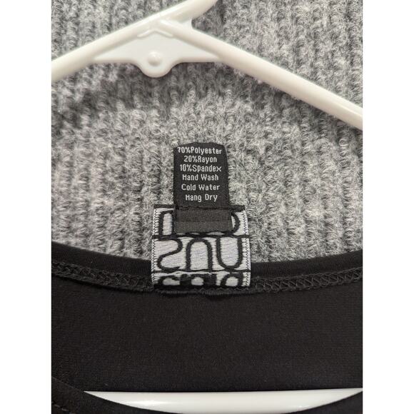 Clara Sun Woo Women's Black Side Ruched Blouse Stretch Short Sleeve Size XS - Picture 4 of 7